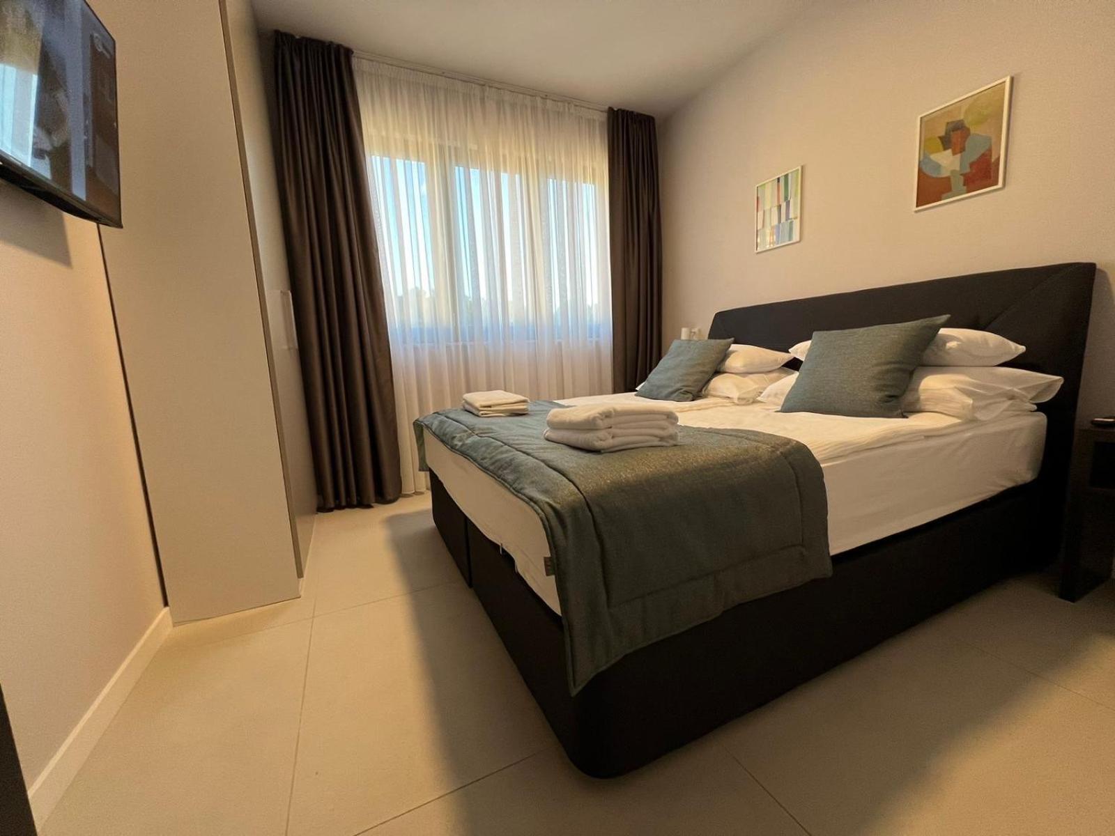 Dinora Exclusive Apartments Макарска Экстерьер фото