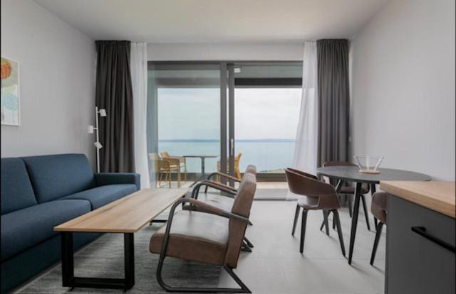 Dinora Exclusive Apartments Макарска Номер фото